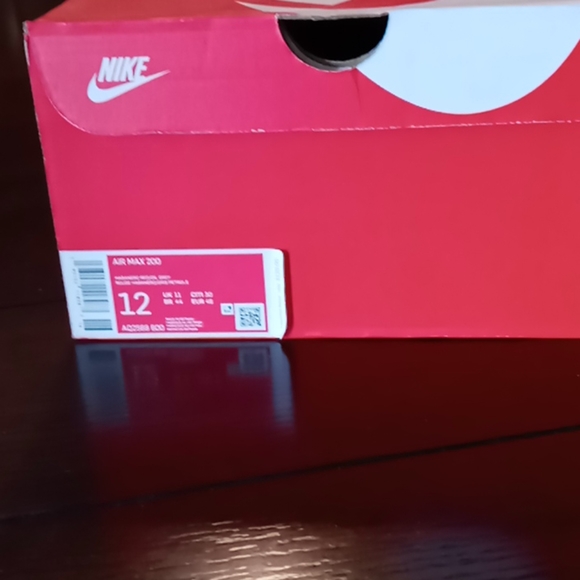 Air Max 200 - Picture 2 of 6